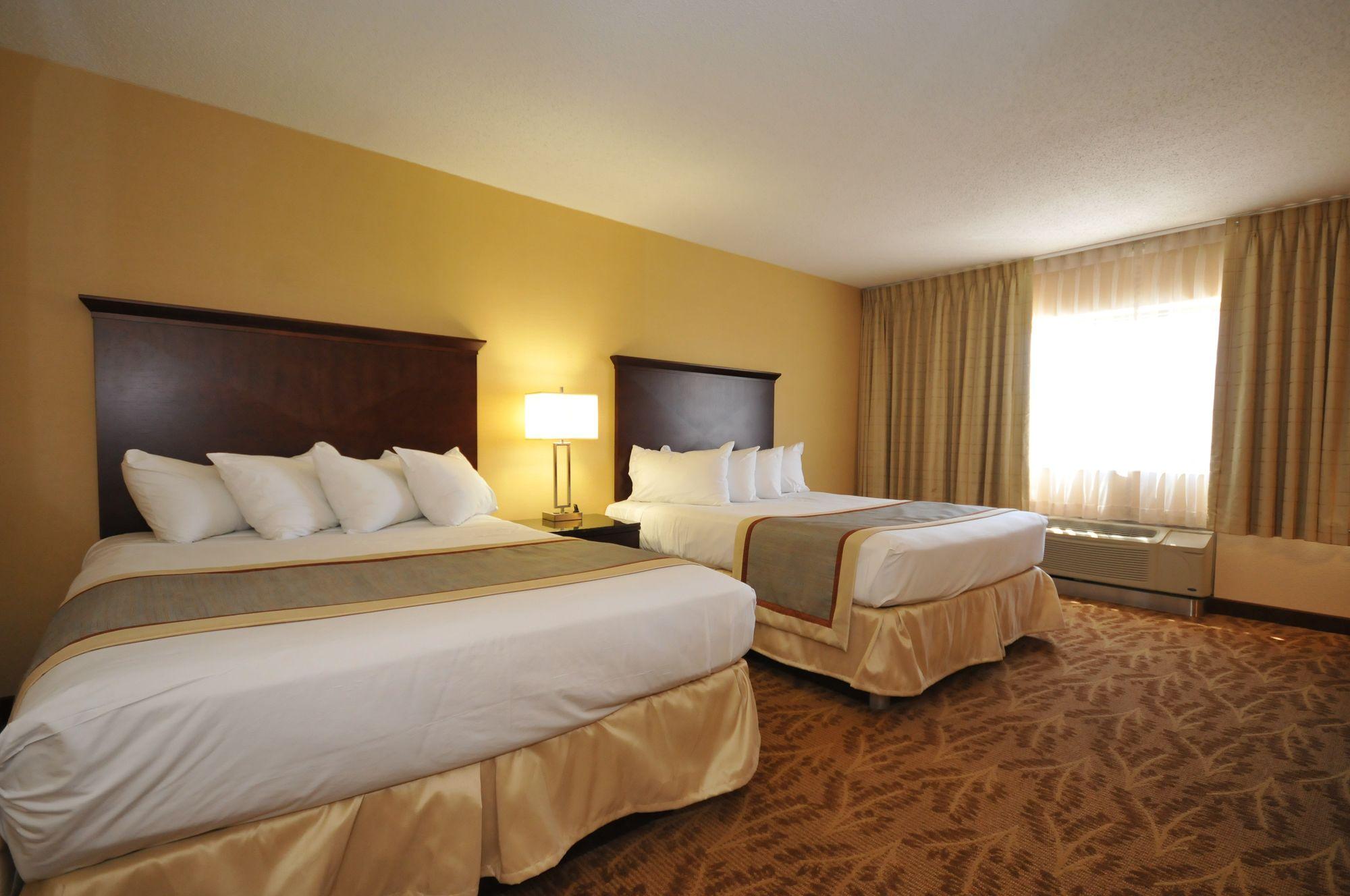 Kahler Inn And Suites Rochester Exterior photo